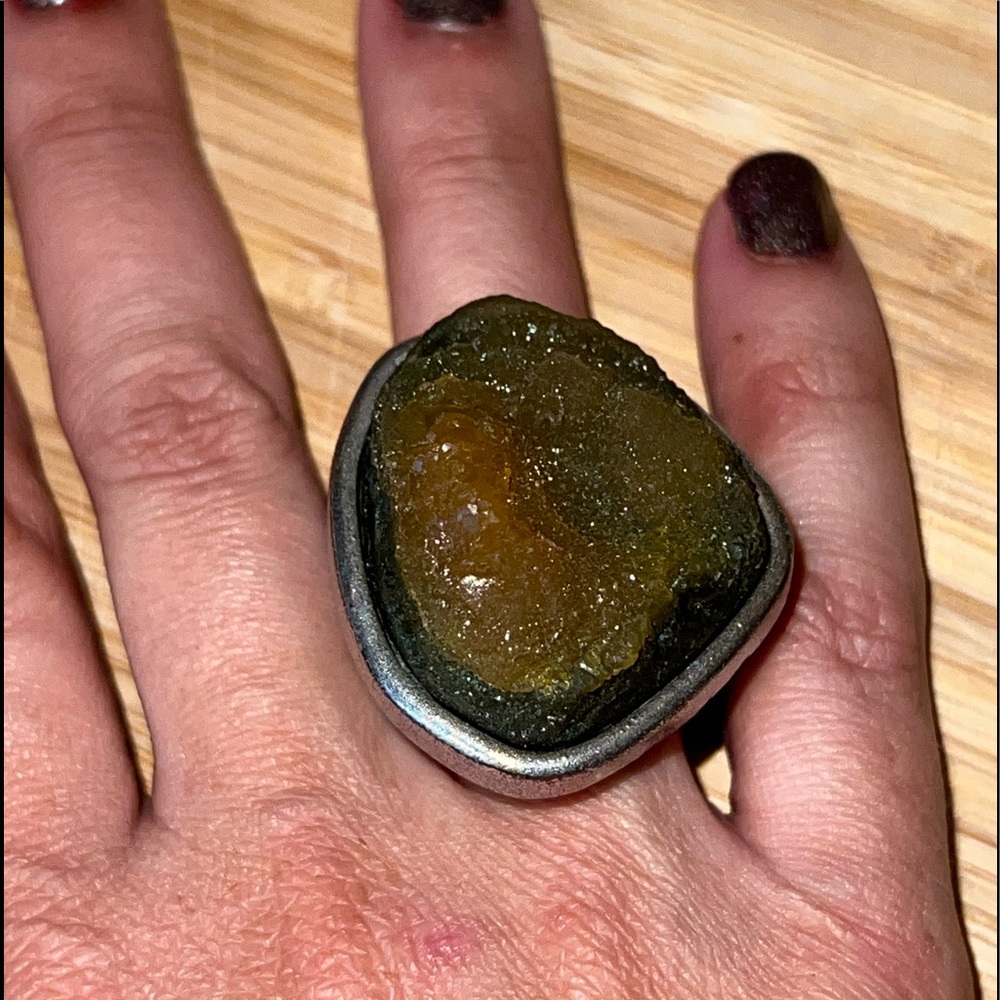 Stone statement ring - Picture 2 of 3
